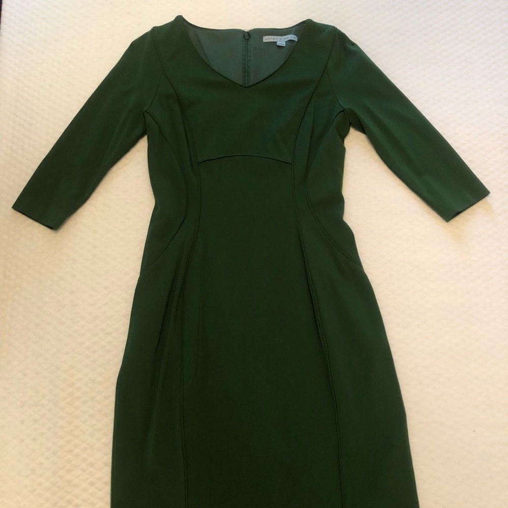 3 quarter sleeve hunter green dress